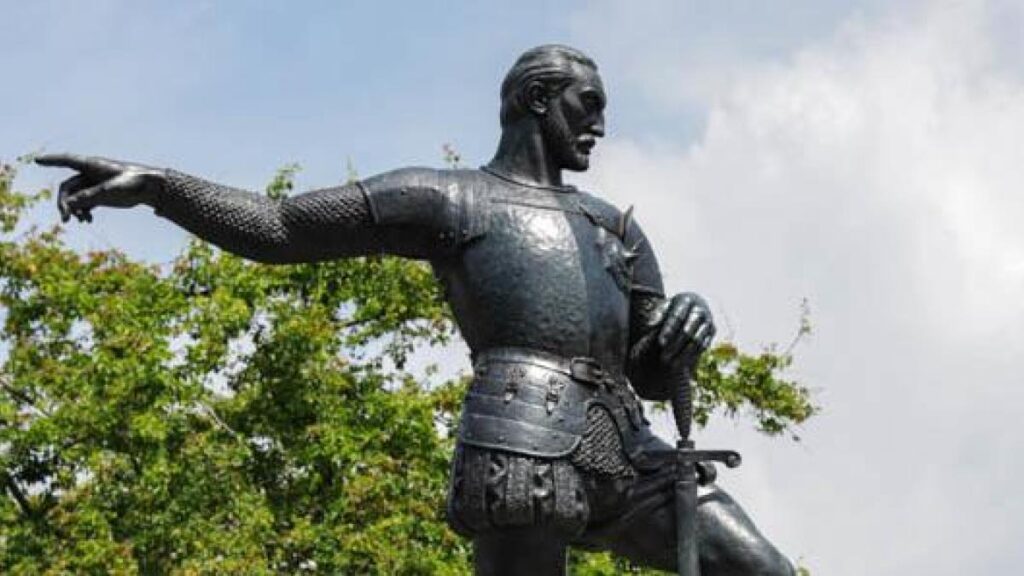¿Racismo contra los indígenas en nuevo acto de vandalismo en la estatua de Sebastián de Belalcázar en Cali?