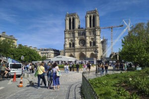 A diez semanas de su reapertura, a Notre Dame solo le faltan "algunos acabados"