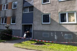 Un hombre siembra el pánico en Alemania: dos bloques incendiados y 31 heridos