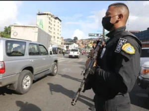 Abatido ladrón de carros alias ``El roba volante´´ operaba en Carabobo y Aragua