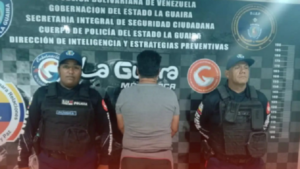 Aberrado tocó las nalgas de adolescente en una playa de La Guaira