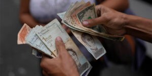 Advierten que sin resolución de conflictos en el país no será viable refinanciar la deuda externa