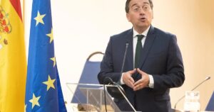Albares reitera a su homóloga de Haití el compromiso de España con su estabilidad y promete mantener el apoyo