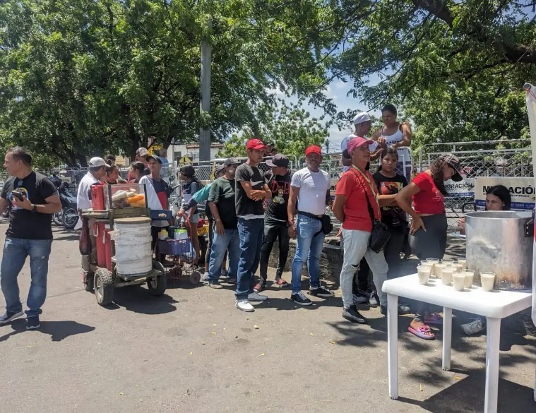 Atienden con alimentos a más de 600 migrantes venezolanos en Norte de Santander - AlbertoNews