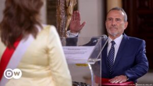 Boluarte nombra canciller de Perú a exembajador en Alemania – DW – 03/09/2024