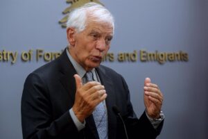 Borrell califica de "régimen dictatorial" al Gobierno de Venezuela