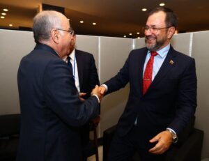 Brasil abogó por salvoconductos para los seis asilados en Embajada Argentina