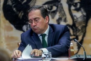 Canciller de España respeta "decisión soberana" de Venezuela de llamar a su embajadora