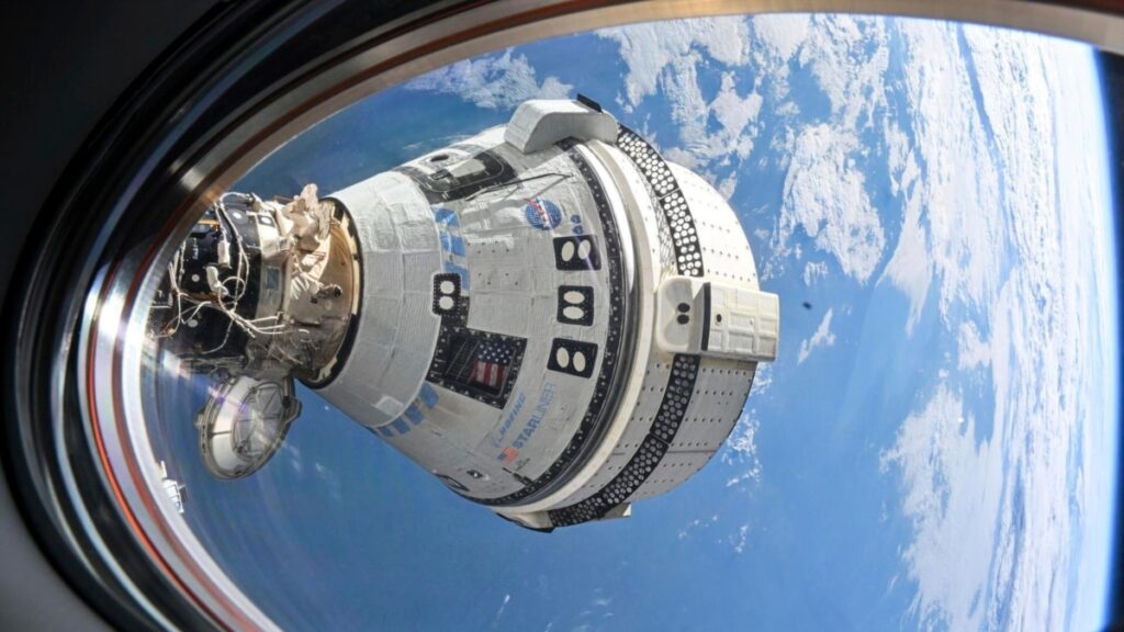 Cápsula espacial de Boeing vuelve a la Tierra sin dos astronautas de la NASA