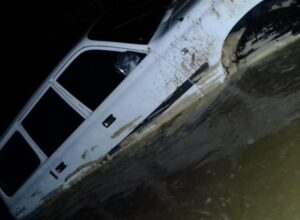 Cinco personas muertas tras quedar atrapadas en un carro en La Guajira - Foto: Cortesía