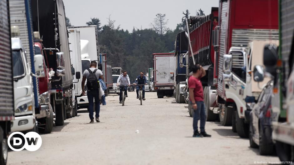 Colombia afronta tercer día de protesta por costo del diésel – DW – 05/09/2024