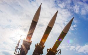 Corea del Norte prueba nuevos misiles balísticos con ojivas supergrandes - AlbertoNews