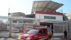 Cuerpo de Bomberos se queda sin electricidad por falta de pago