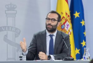 Cuerpo desmitifica los viajes en el 'Falcon', el avión oficial: "No es cómodo"
