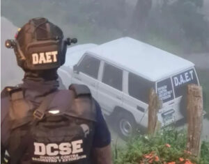 Dan de baja a dos delincuentes en enfrentamiento