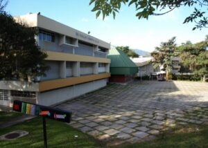 Denuncian vandalismo en dos facultades de la ULA