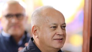 Detienen a dos estadounidense, dos españoles y un checho acusados de "desestabilizar" Venezuela