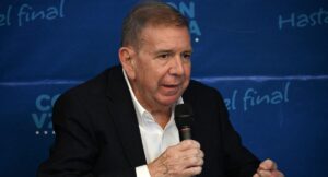 Edmundo González salió de Venezuela para evitar captura y se asilará en España