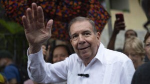 Edmundo González se pronuncia tras su salida del país