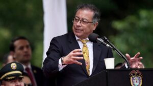Consejo Electoral de Colombia evaluará si abre investigación a campaña presidencial de Petro