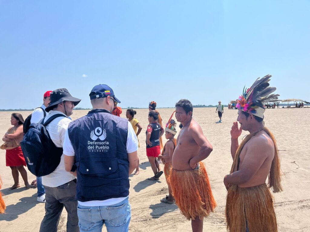 El caudal del Amazonas se ha reducido hasta en 90 % en su trayecto colombiano por la sequía - AlbertoNews
