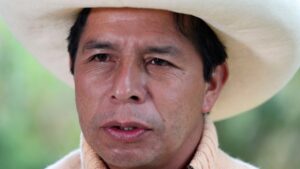 El expresidente peruano Pedro Castillo irá a juicio con cargos por presunta rebelión