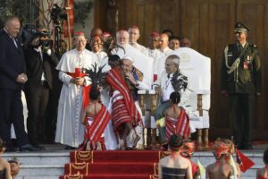 El papa Francisco concluye su visita a Timor Este con un llamamiento a los jóvenes: "Hagan barullo y respeten a sus ancianos" - AlbertoNews