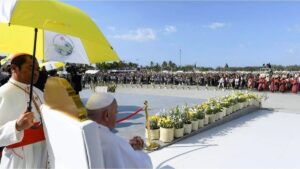 El papa Francisco dio una misa ante más de 600.000 personas en Timor Oriental