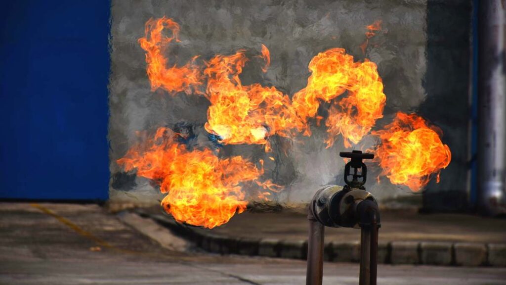 El petróleo cae por el abismo y pone a la OPEP en una situación límite