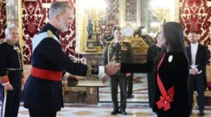 Embajadora Gladys Gutiérrez llega a Venezuela tras ser llamada a consulta en España