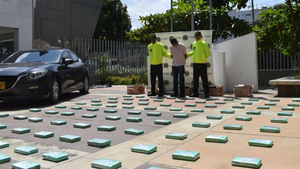 En Cartagena incautan 118 kilos de cocaína dentro de un carro estacionado en el exclusivo sector de Crespo