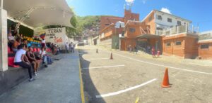 En el Seguro piden hasta los tubos de ensayo para las muestra