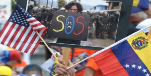 Expertos: Aislamiento de Venezuela será otro golpe a su PIB