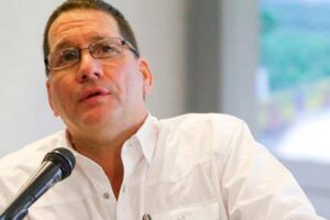 Faría: Se están dando condiciones para incrementar el salario