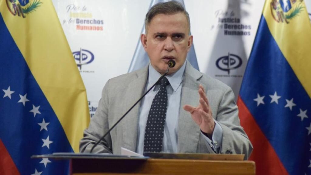 Fiscalía expresa "respeto absoluto" por decisión de permitir salida del país a González Urrutia