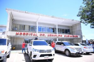 Gobernador inspeccionó equipamiento del hospital Arnaldo Gabaldón | Diario El Luchador