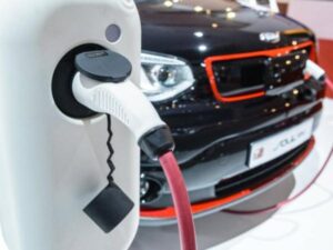 Gobierno consideraría un IVA diferencial para los híbridos | Gobierno | Economía