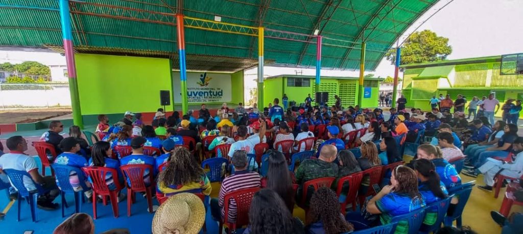 Gobierno municipal fortalece participación ciudadana para mejorar servicios públicos | Diario El Luchador