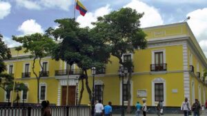 Gobierno rechaza declaración de más de 30 países que exigen la transición democrática en Venezuela: "No es más que un acumulado de infamias, distorsiones y aspiraciones golpistas" - AlbertoNews