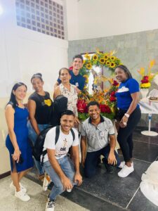 Grupo de jóvenes de Anare promueven las tradiciones católicas