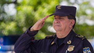 Identifican y rescatan cuerpos de ocupantes de helicóptero militar que se estrelló en El Salvador
