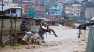 Inundaciones dejan casi 150 muertos en Nepal - AlbertoNews