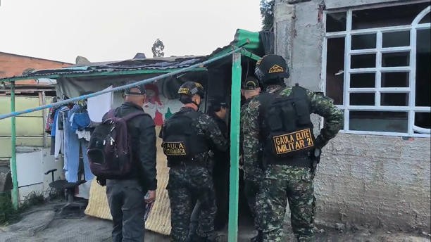 Investigan posible fosa común descubierta en operativo contra peligrosa banda en el sur de Bogotá