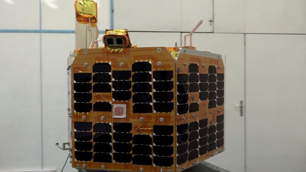 Irán pone en órbita su segundo satélite del año, dicen medios estatales