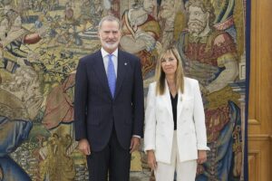 Isabel Perelló asume la presidencia del CGPJ y del Supremo, jurando su cargo ante el rey