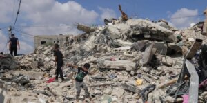 Israel endurece su operación en Cisjordania y sufre la lluvia de cohetes de Hizbolá en el norte
