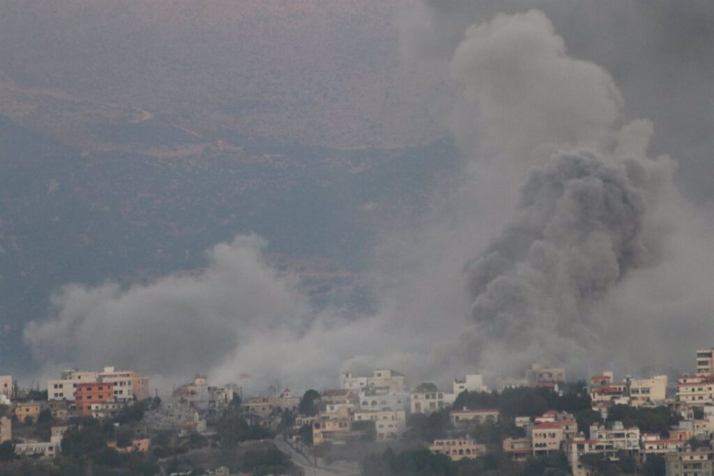 Israel lanza una ofensiva militar terrestre "selectiva" en el sur de Líbano