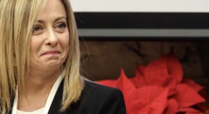 Italia prevé aumento de deuda hasta 2026 y bajada a partir de 2027