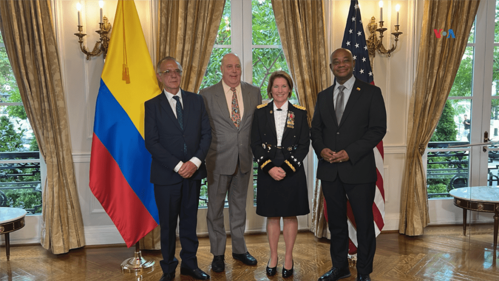 Jefa del Comando Sur apuesta por “solución diplomática” para Venezuela