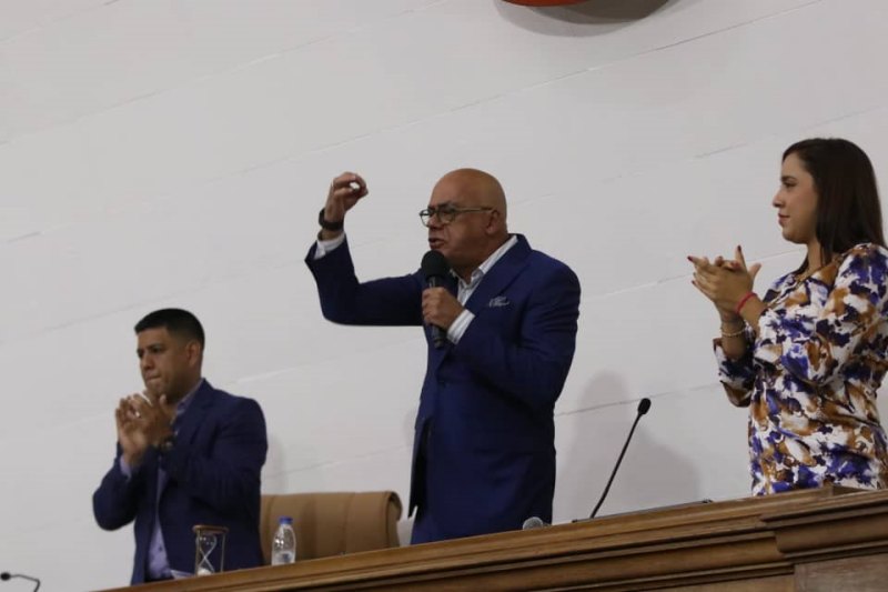 Jorge Rodríguez irritado exige al régimen de Maduro que rompa las relaciones diplomáticas y comerciales con España (+Video)